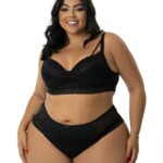 Lingerie Plus Size em Renda